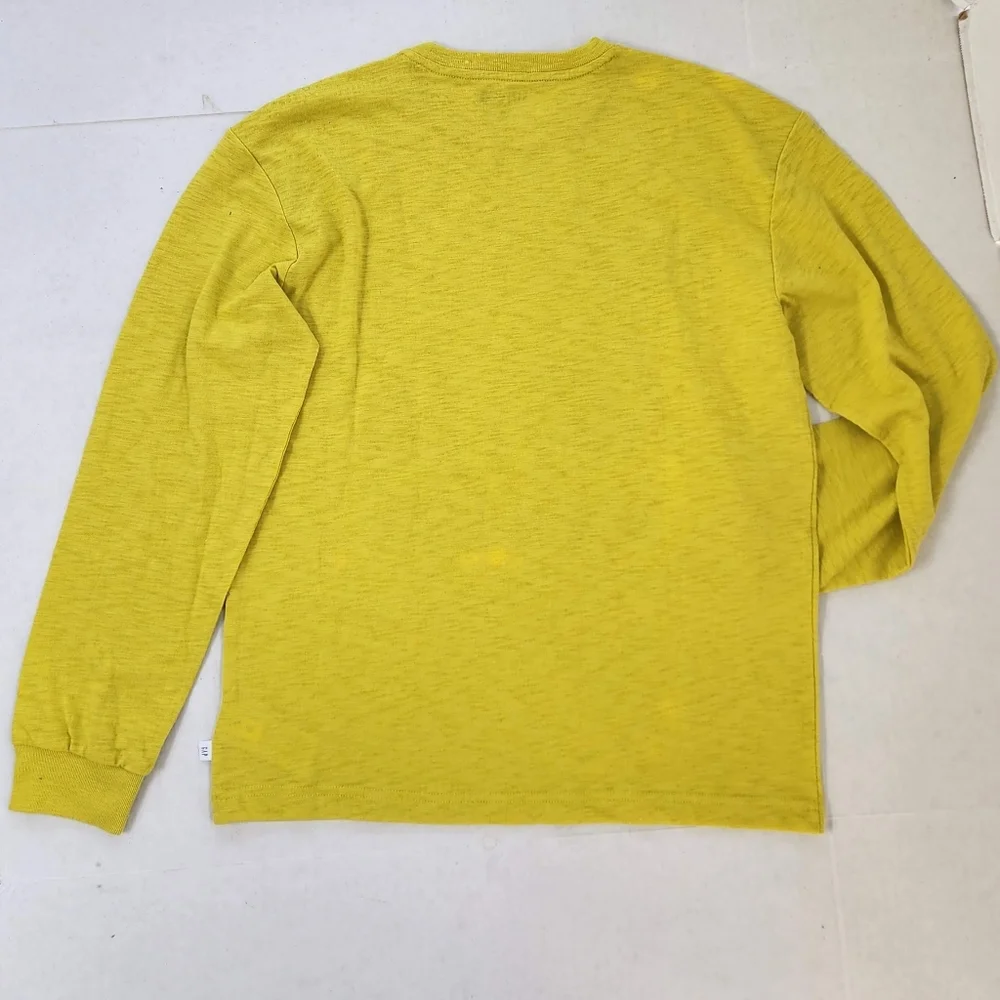 Gap Baby Yoda Neon Yellow Graphic Image Changing Long Sleeve Crew Tee Shirt - Picture 5 of 10
